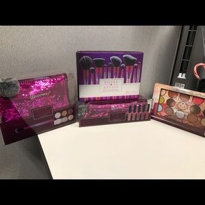 Bh cosmetic bundle